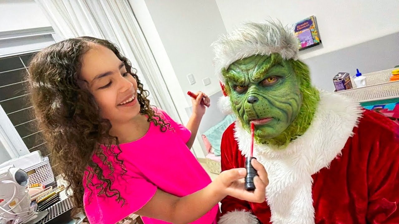 TRANSFORMEI MEU PAI NO GRINCH ! 😂🎄