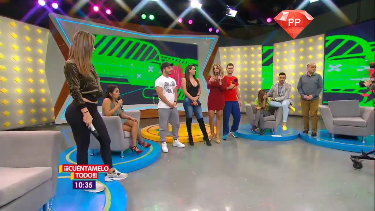 Claudia Ramirez en Leggings Deportivos