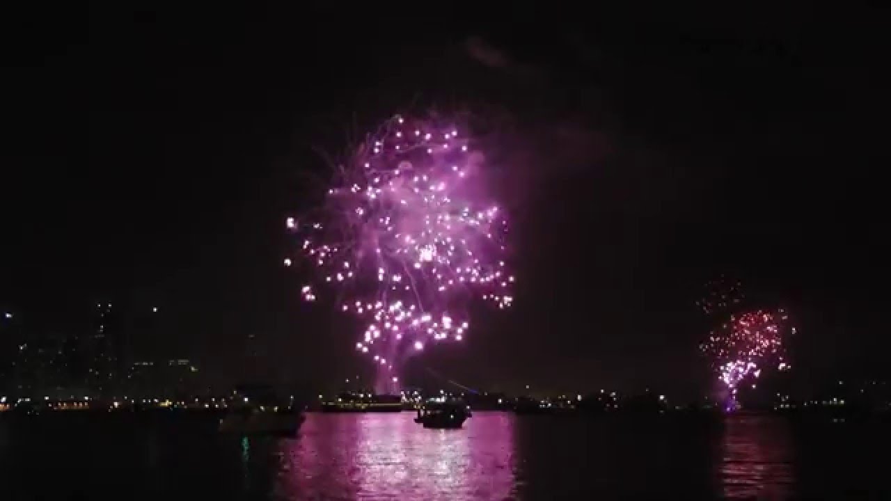 San Diego Fireworks Happy Independence Day July 4 2011, 1080p High Quality Film