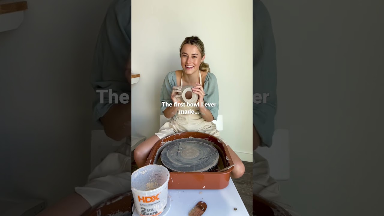 The first bowl I made VS now! 🥣 #potterywheel #ceramics