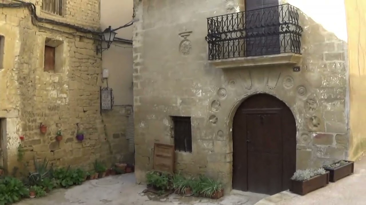 Paseo por Uncastillo (Zaragoza)