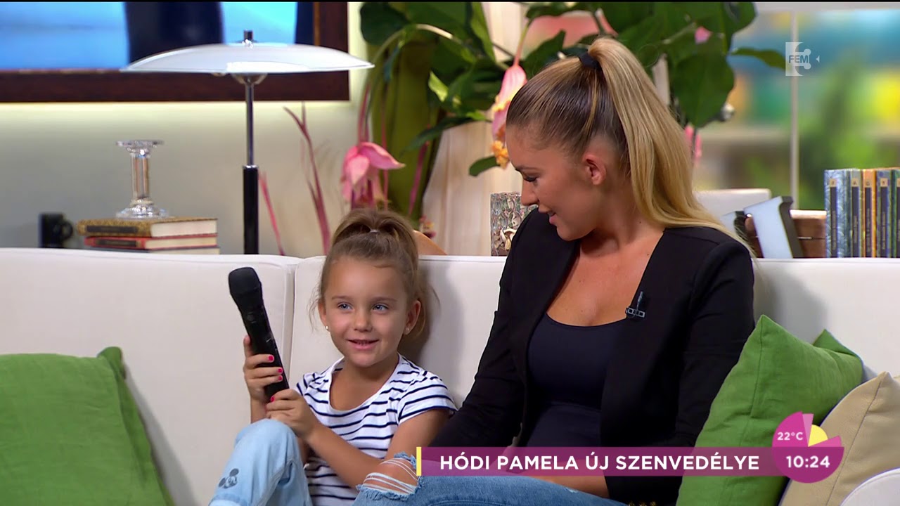 Megacuki! Berki Nati megtippelte Czipp&aacute;n Anett kisbab&aacute;j&aacute;nak nem&eacute;t - tv2.hu/fem3cafe