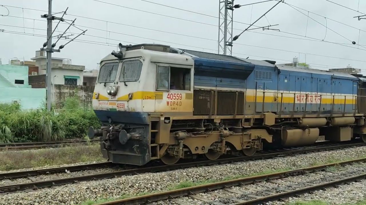 19224 JAT - SBIB Express Arriving At PTK With A LDHD WDP4D Meets DLSL WDG3A!!!