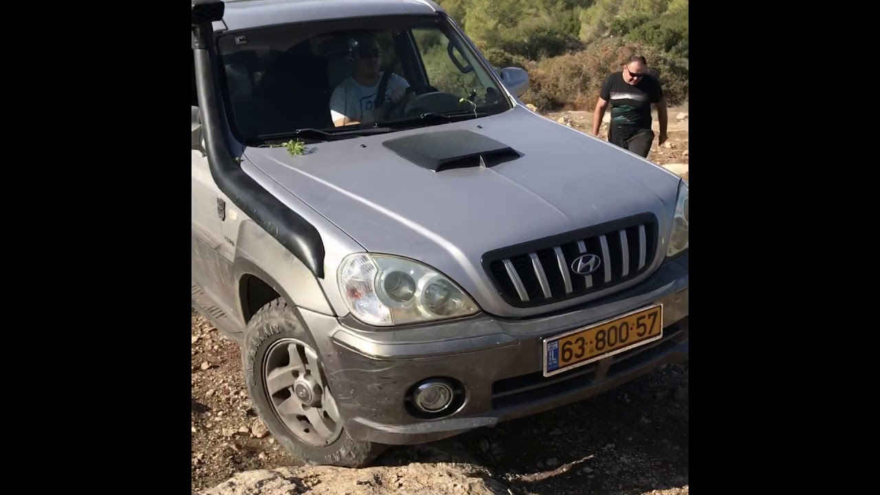 Grand Cherokee, Nissan Terrano, Hyundai Terracan,Mitsubishi Pajero off road