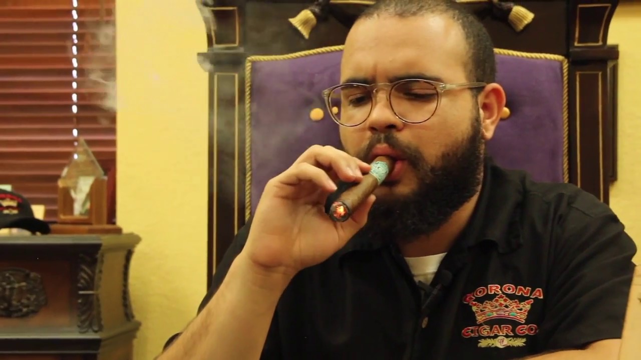 The Oscar - Corona Cigar Product Review