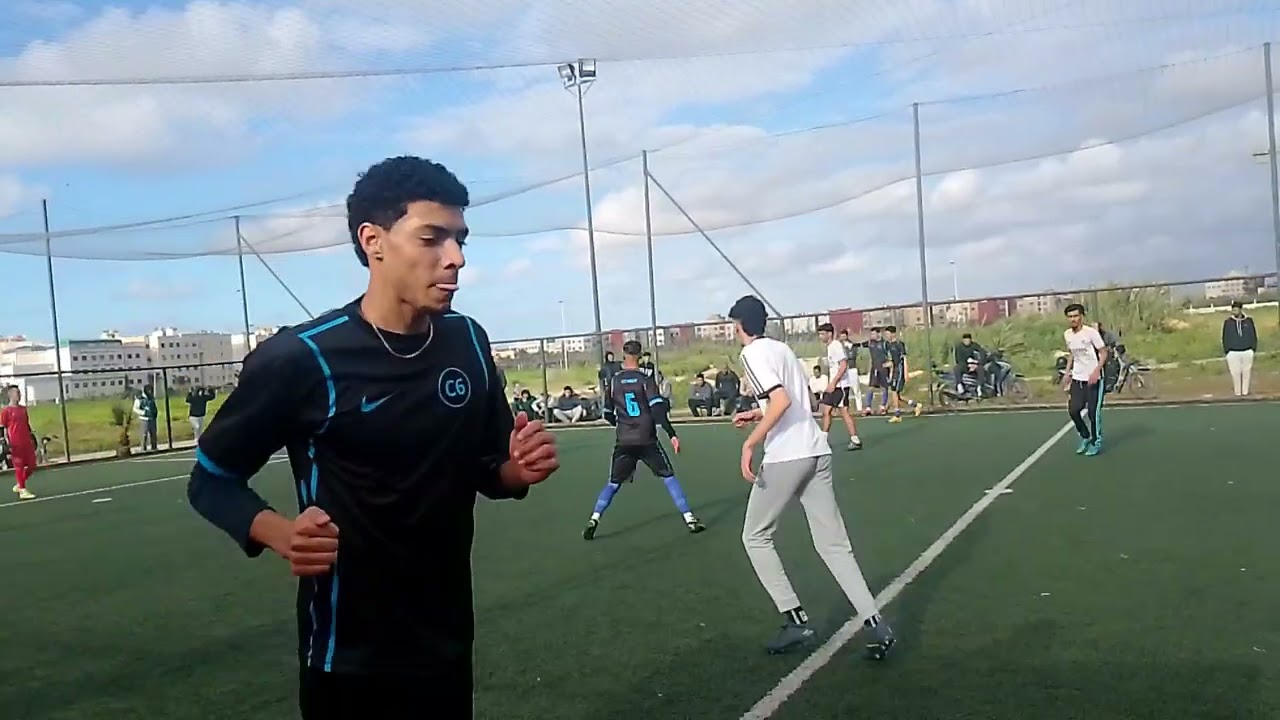 مباراه الكربون حي الامارات دور الثمانيه