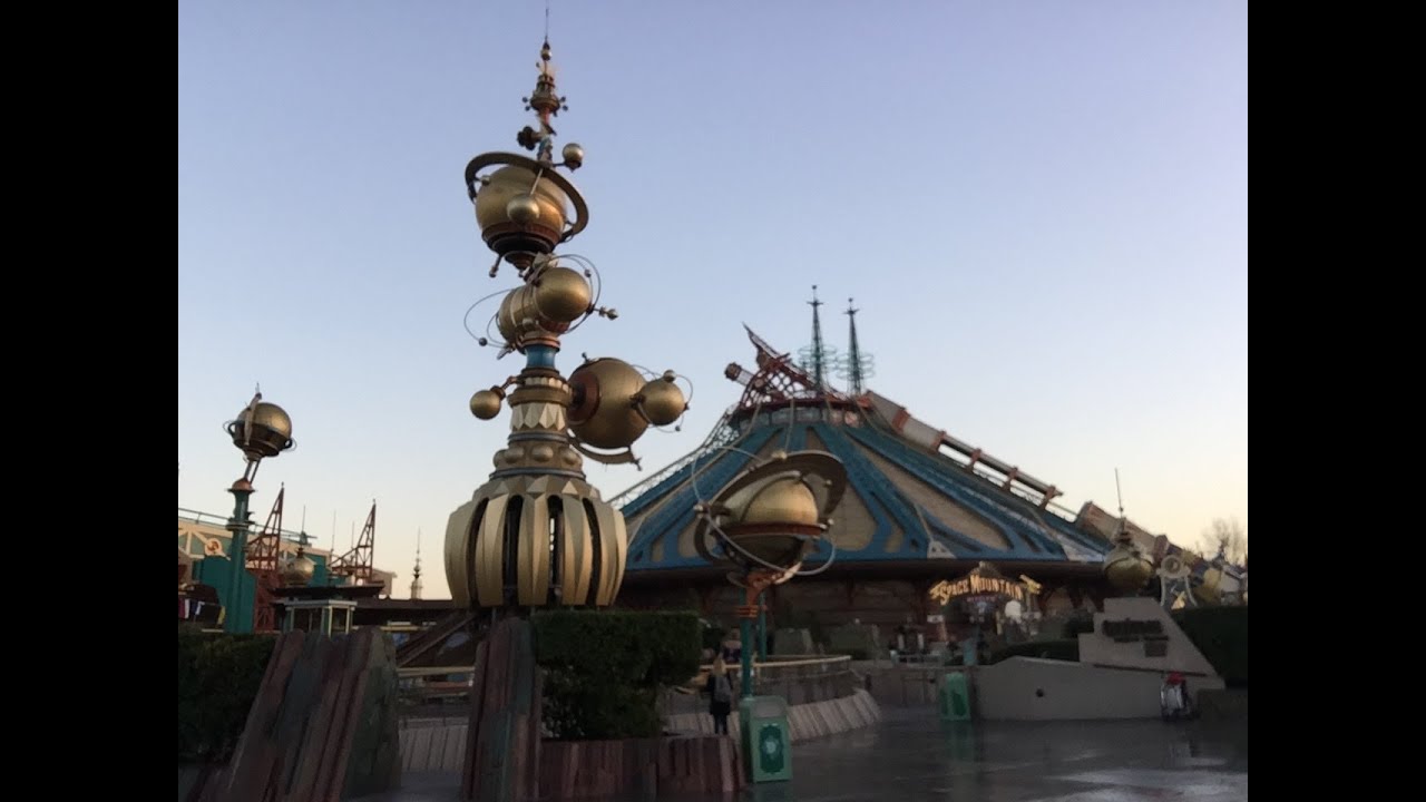 Discoveryland! Disneyland Paris' Steampunk Tomorrowland
