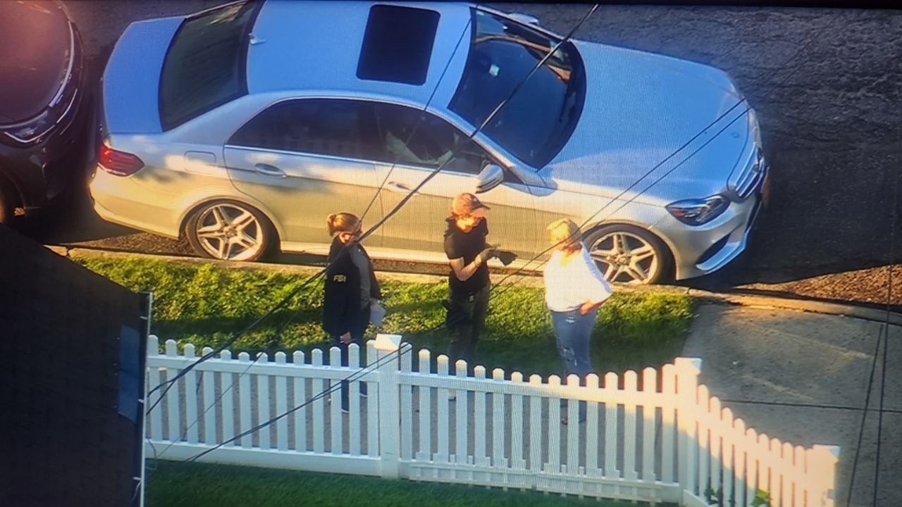 Обыски ФБР и полиции Нью-Йорка связаны с расследованием коррупции среди руководства полиции