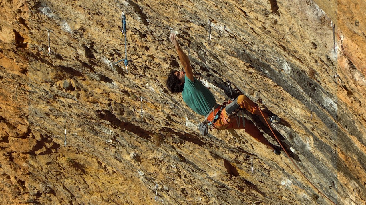 La Fabelita 8c (5.14b) - Santa Linya. UNCUT.