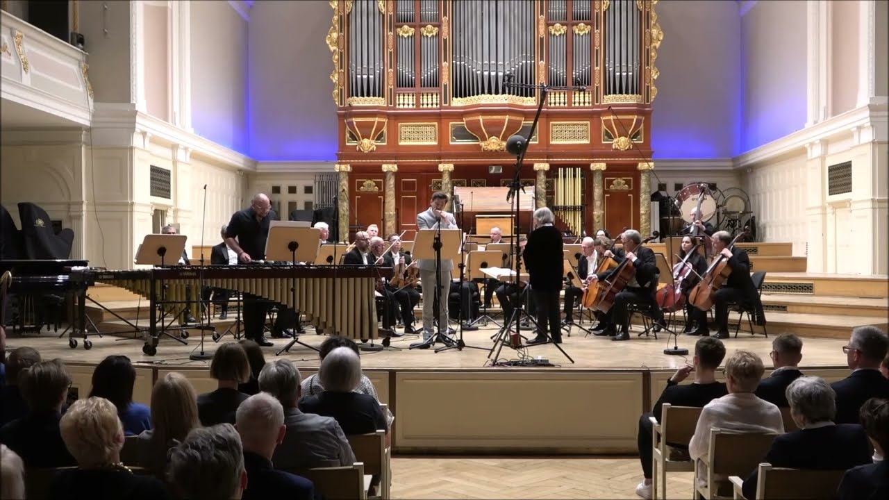 22.05.2022 - Kacper Smoliński - Koncert na harmonijkę chromatyczną, perkusję i orkiestrę smyczkową
