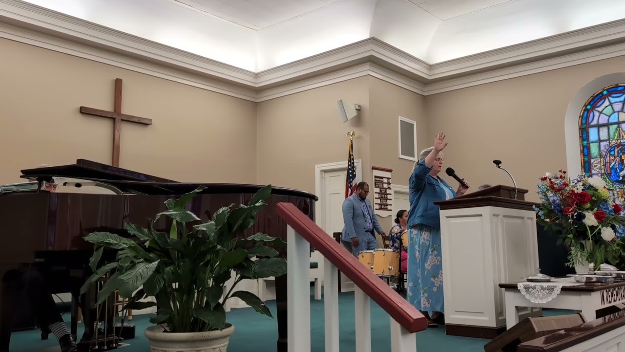 Holiness Revival Congregational Singing (Hammond Organ/Grand Piano)