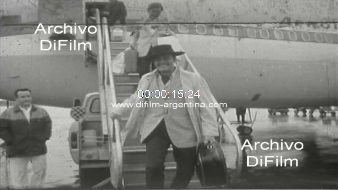 Guy Williams arriba a Buenos Aires y se hospeda en el Palace Hotel 1973