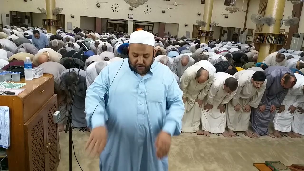 صلاه التراويح في جامع الحسنين في العامريه