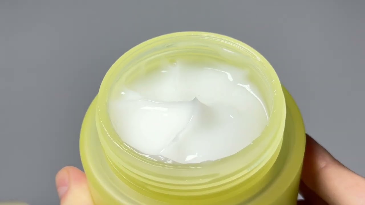 Крем для обличчя з вітаміном С та пробіотиками Farm Stay Vitamin C & Bifida Energy Tining Cream