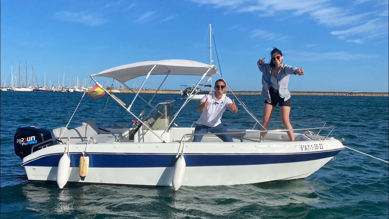 Barcos sin licencia.