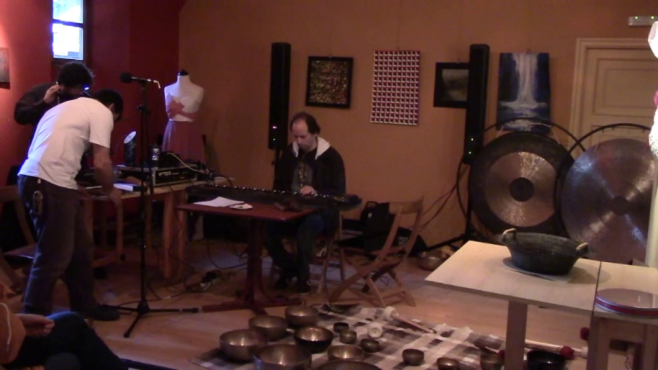 Live Improvised Music Pablo Arellano & Continuum Duet - Pawn the light (gyalogf&eacute;ny)