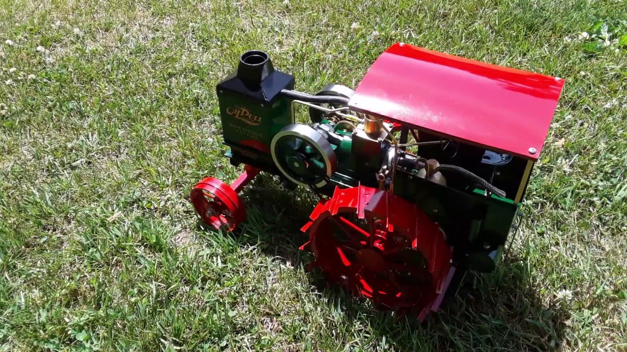 Driving the RC 1910 Rumely 30-60 Oil Pull model tractor