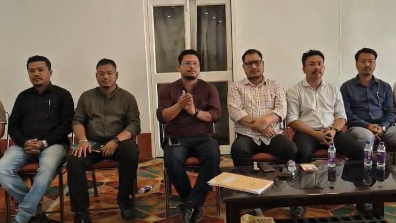 Tipra Mothani Phan Bwswk kwrak Tongkho Tabukbo Swrai Swrai Phunuknai Bwskang Salo.....