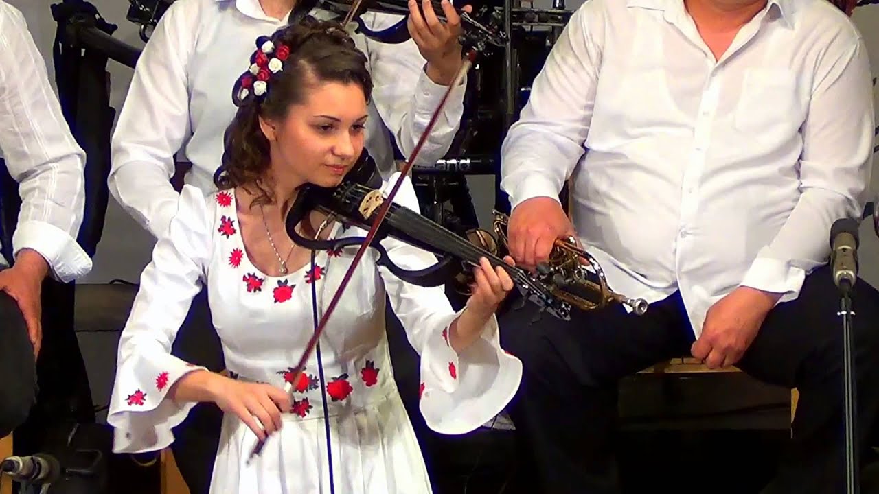 VIOLETA MARINOVIĆ - 