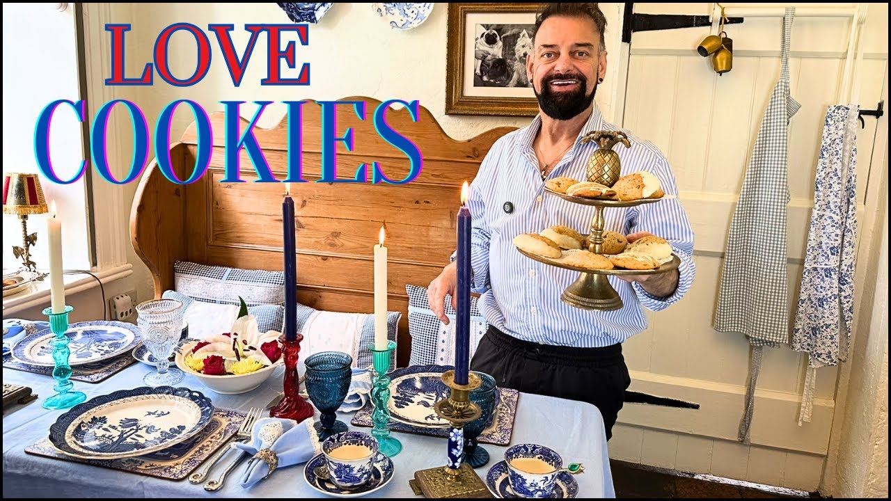 CLASSIC CHOCOLATE CHIP COOKIES | Elegant Blue & White Tablescape