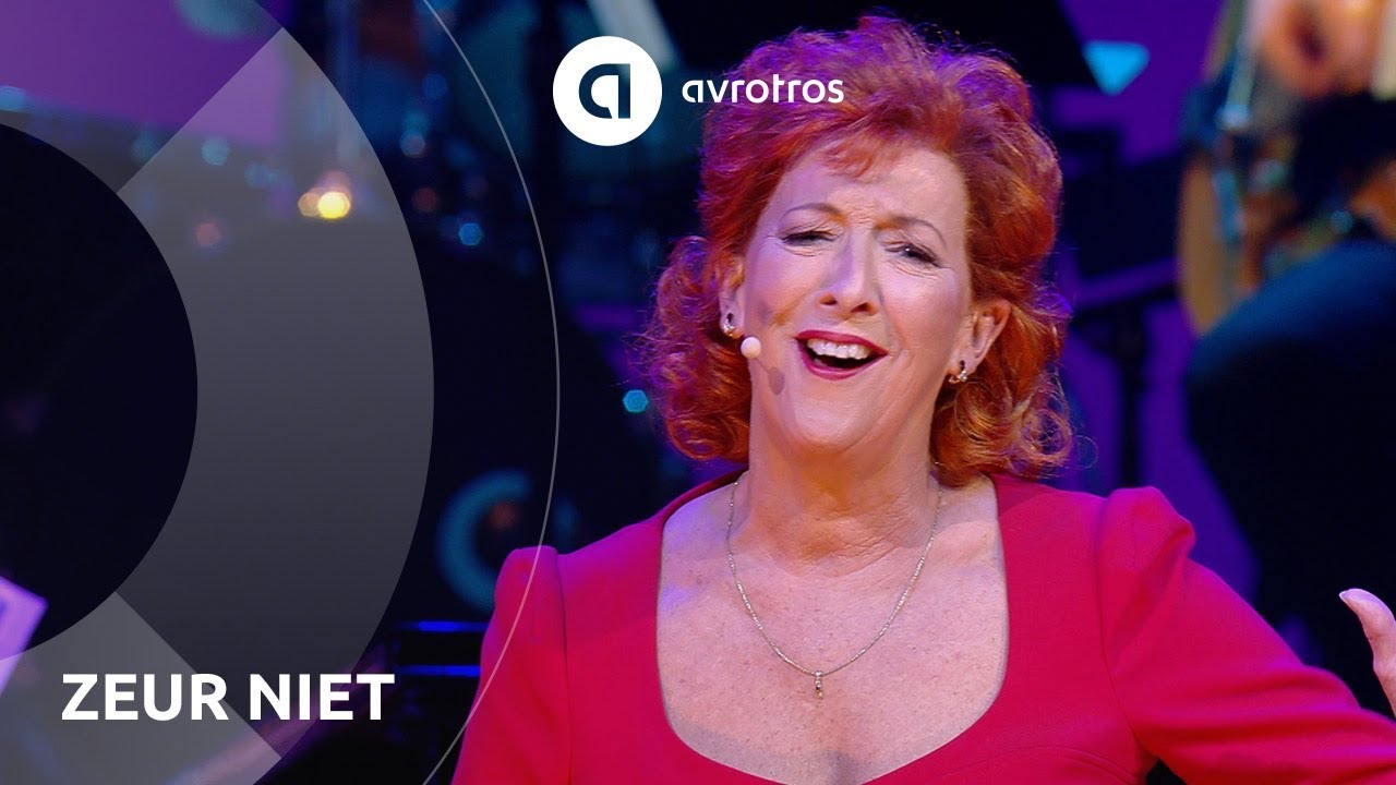 Zeur Niet - Loes Luca | Annie M.G. in Carré