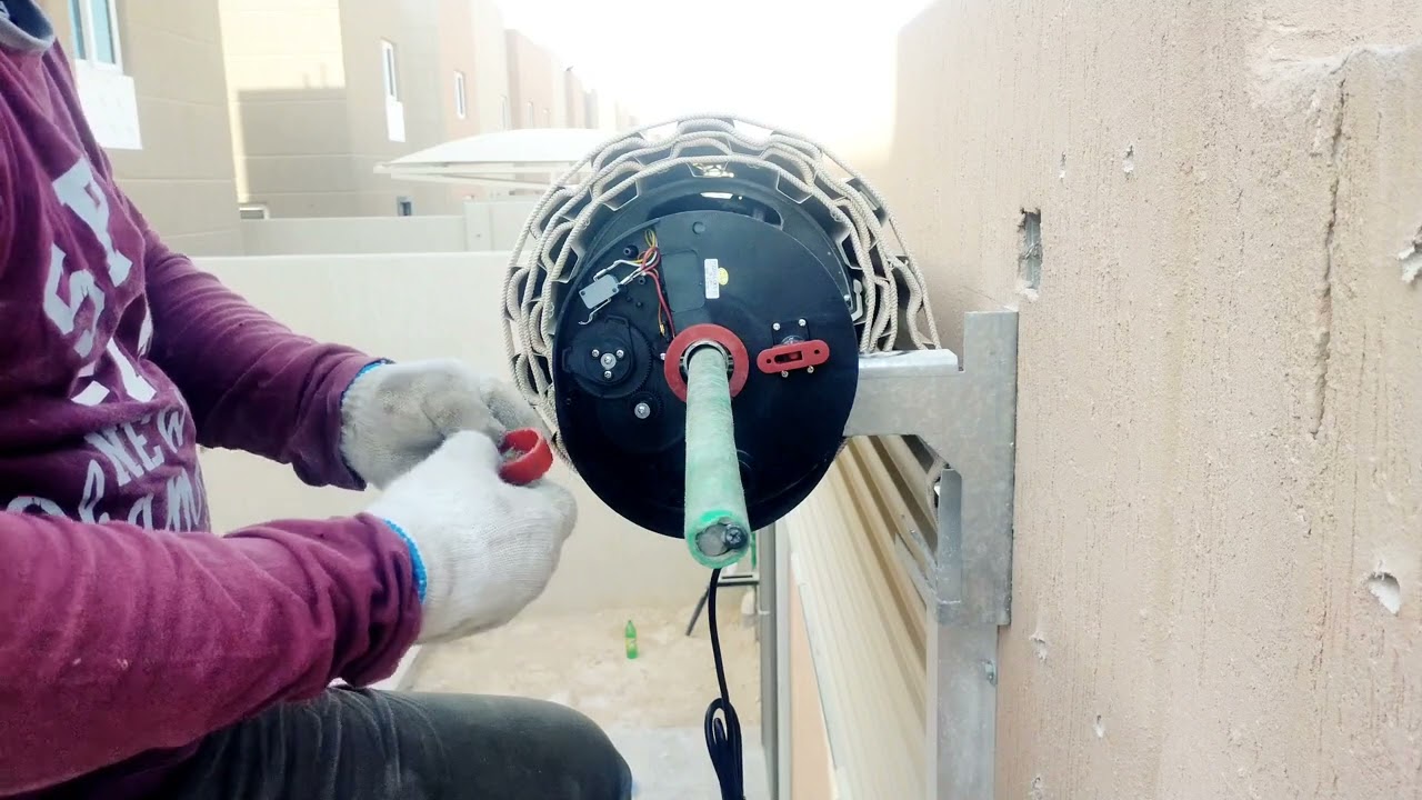 fixing motor of roll-up garage