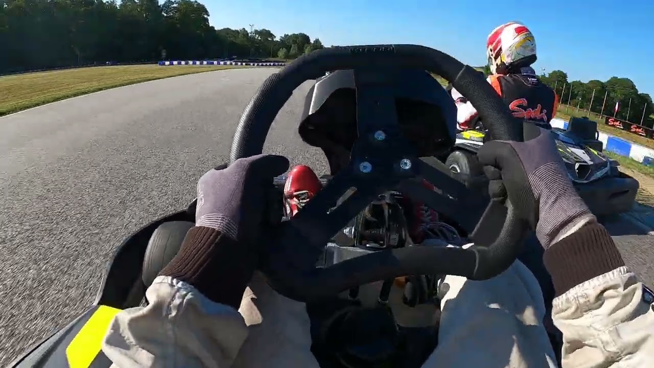 La 30H á Cricuit Ouest Karting - Race - Stint 1 - The Start P12 - Ejsing Auto - 