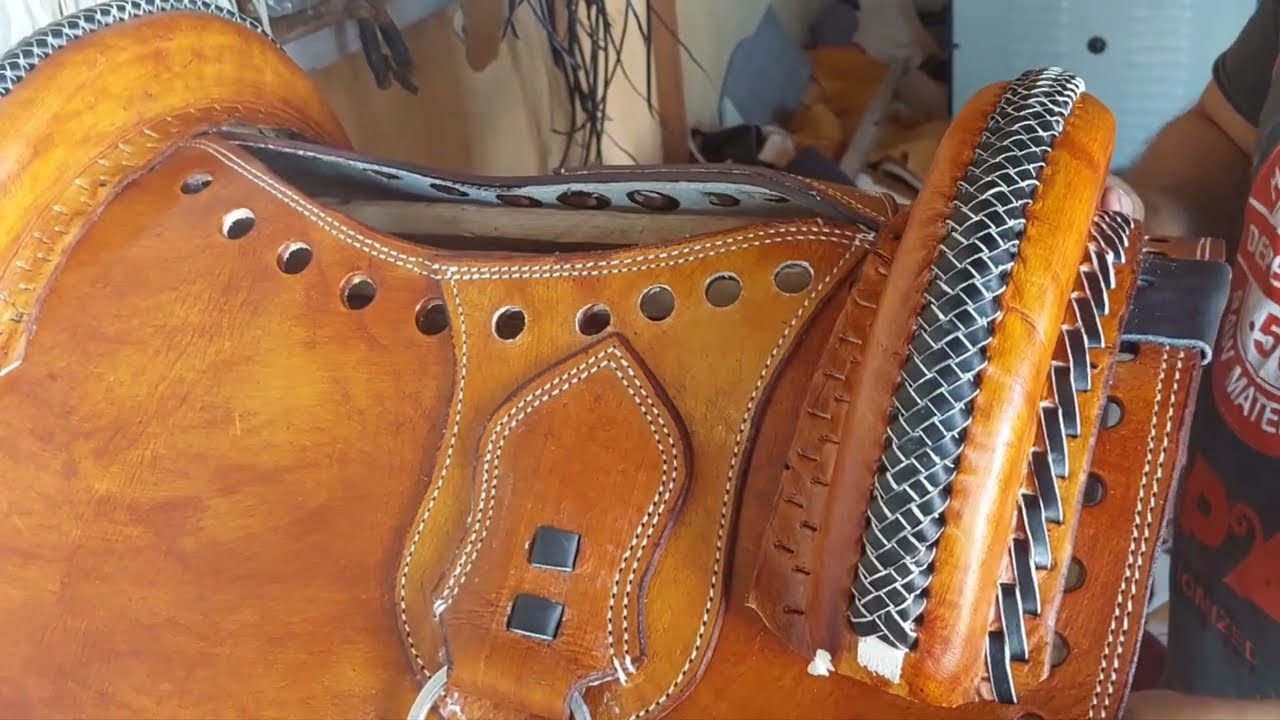 COSTURA DE COURO CRU  BANANA ARREIO BANANA 🐎