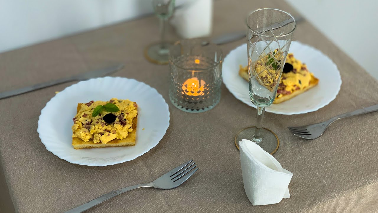HUEVOS REVUELTOS CON TRUFA Y JAMÓN