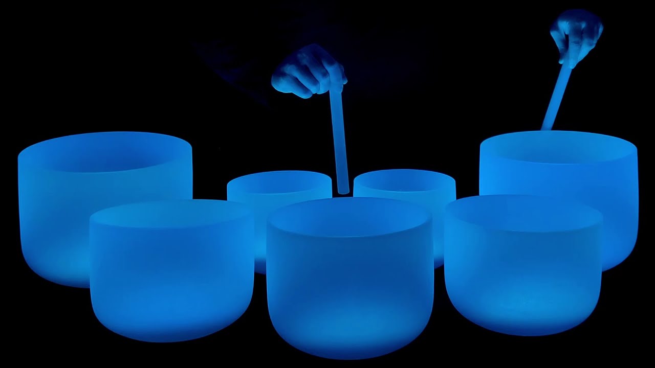 Очистите энергию с помощью хрустальных поющих чаш 🔵 Удалите негатив