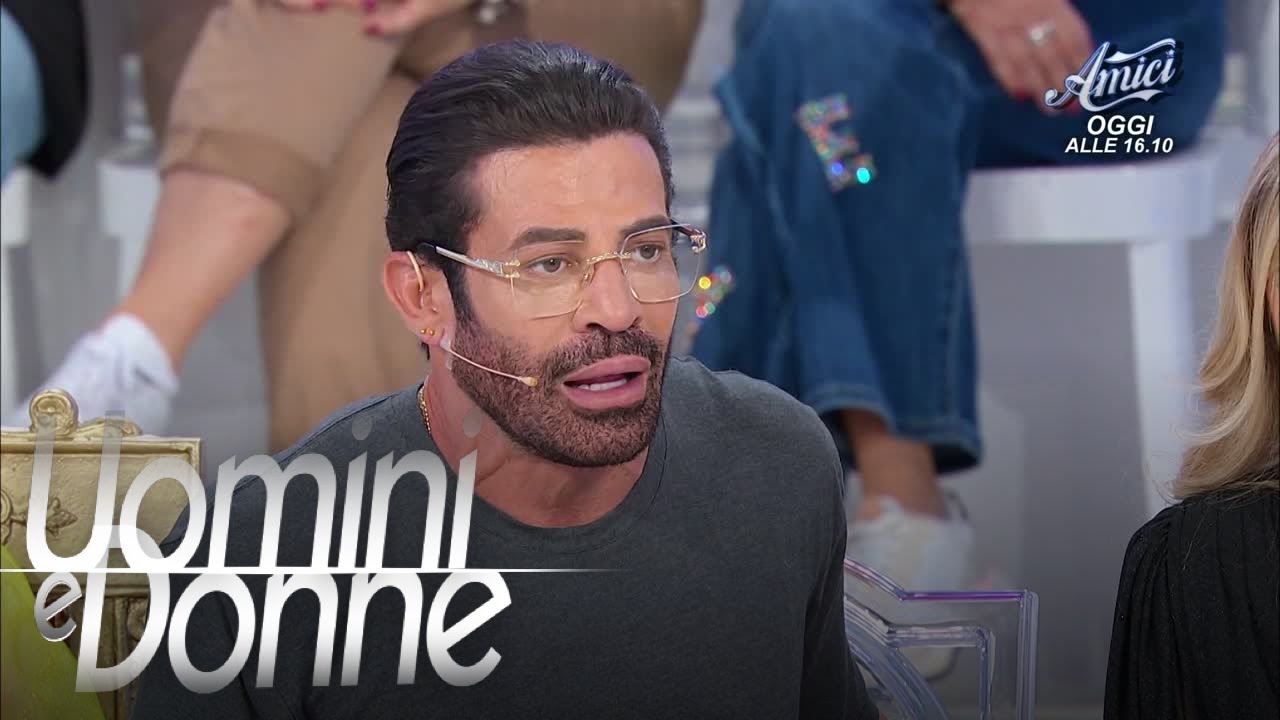 Uomini e Donne, Trono Over - Gianni commenta la situazione tra Barbara e Vincenzo