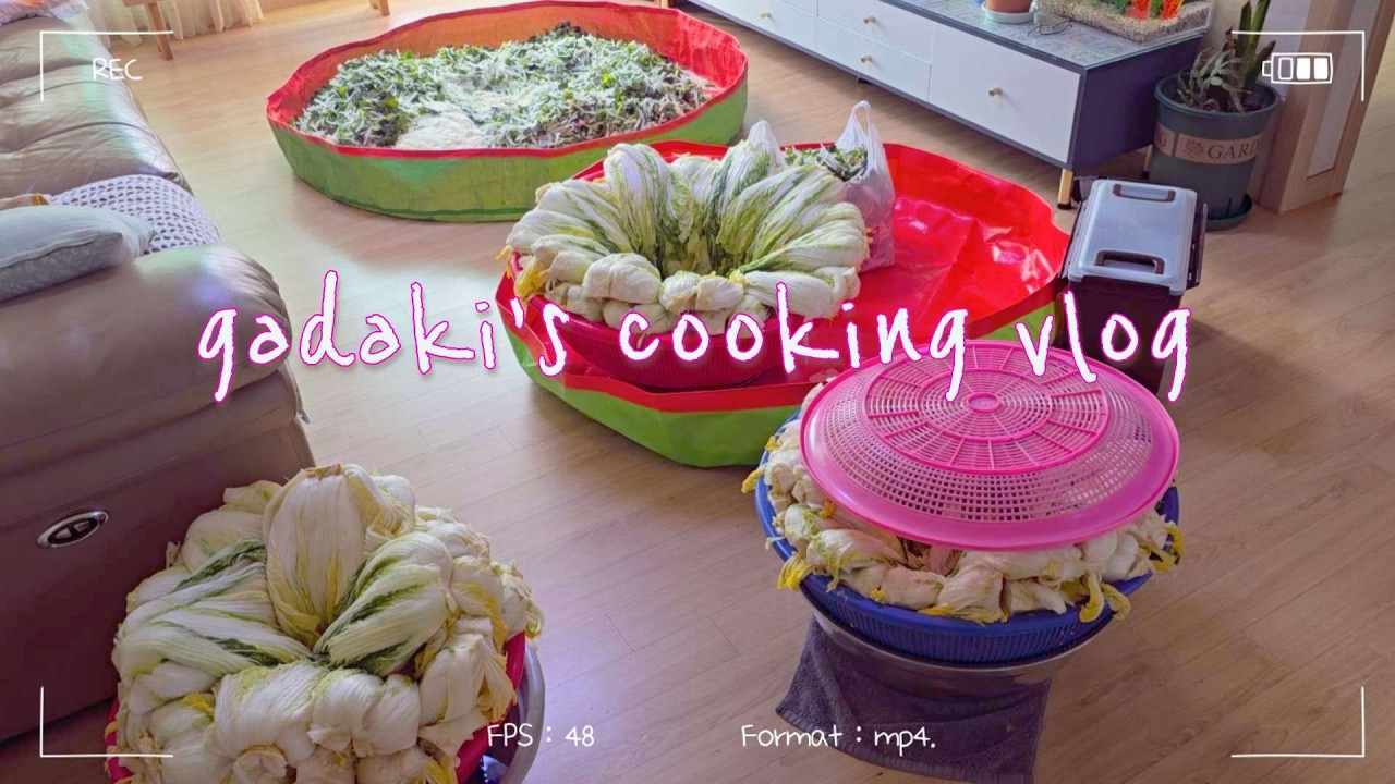 Vlog#063 | ㄹㅇ피의김장| 남편생일상| 녹색오마니참여| 송추가마골닭갈비| 간만의샌드위치