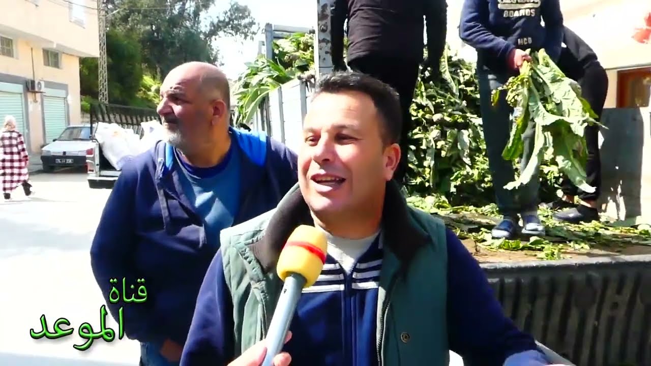 قلعة الأندلس الأولى في القنارية توى ولينا سمسارة نشرو من بلايص آخرى ونبيعو فيها للخضارة بإسم القلعة
