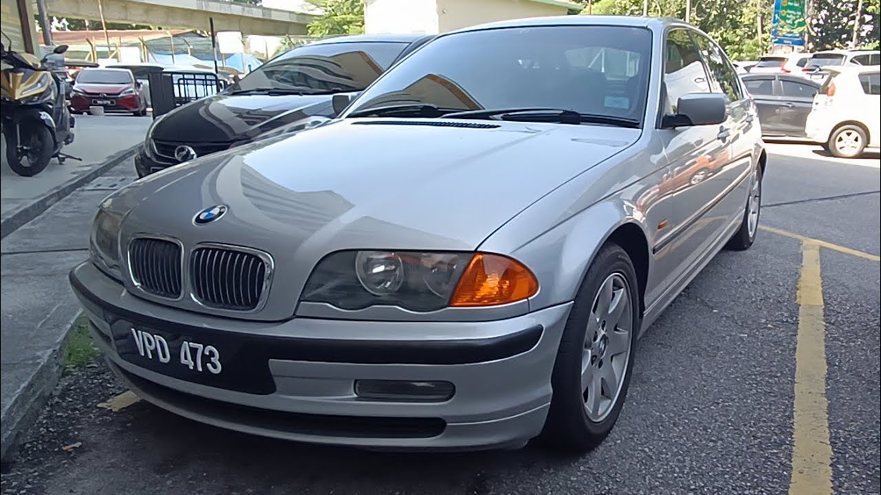 BMW E46 325i 2001 года выпуска - новая покраска, новые стойки и перетяжка сидений от Dr.Leather S...