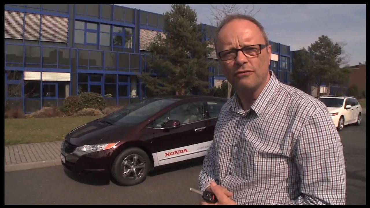 Honda FCX Clarity | Fully Charged