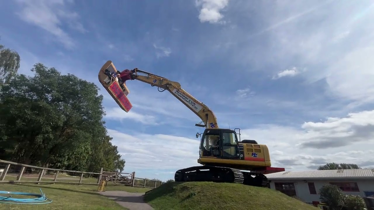 Spin Dizzy Diggerland Yorkshire