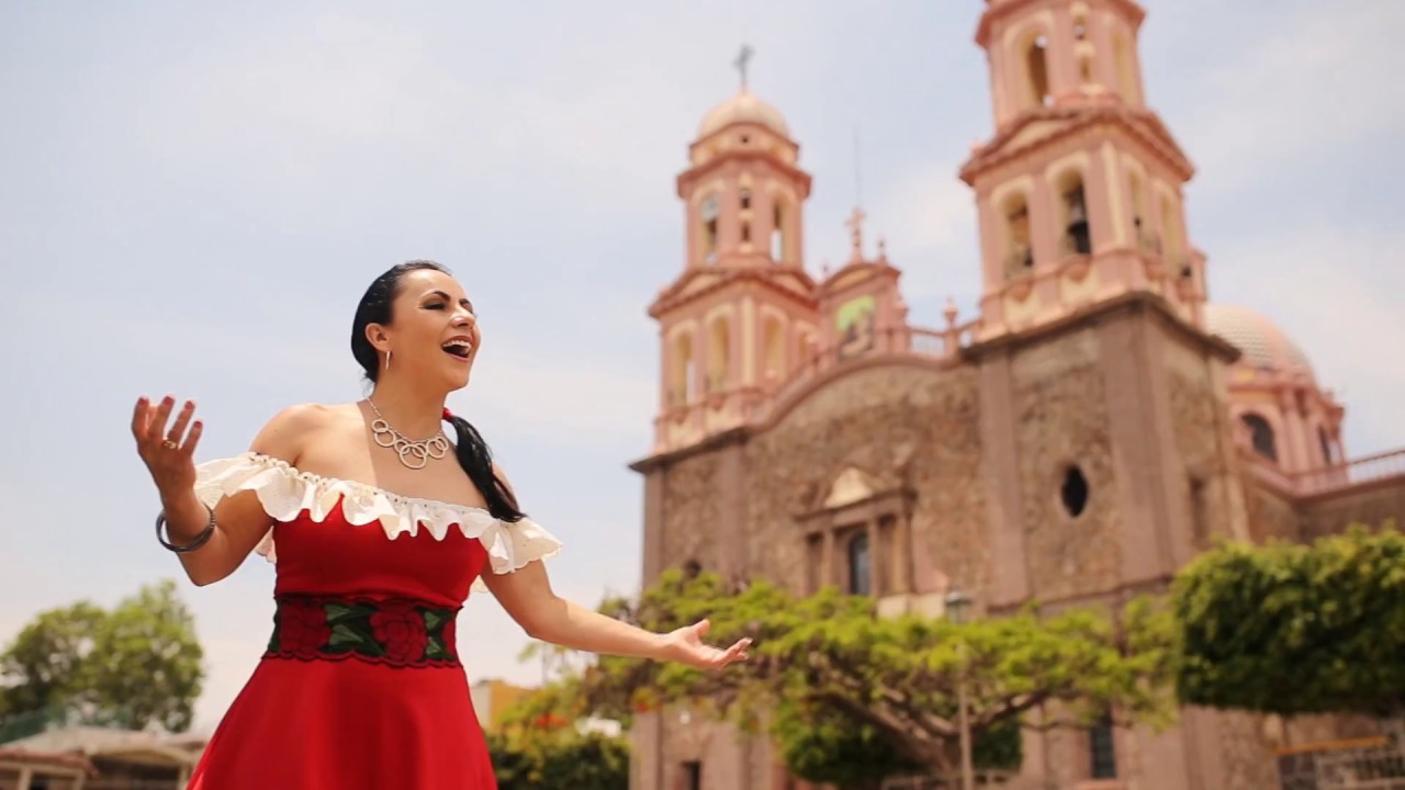 SAHUAYO MI TIERRA - CLAUDIA TORRES LA TEQUILERA (video oficial)