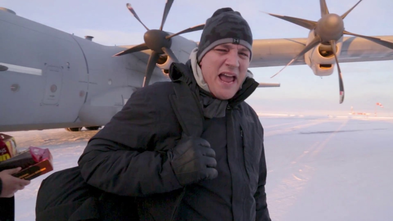 Episode 8: Damon Bennett on Base-Journey to the Top of the World