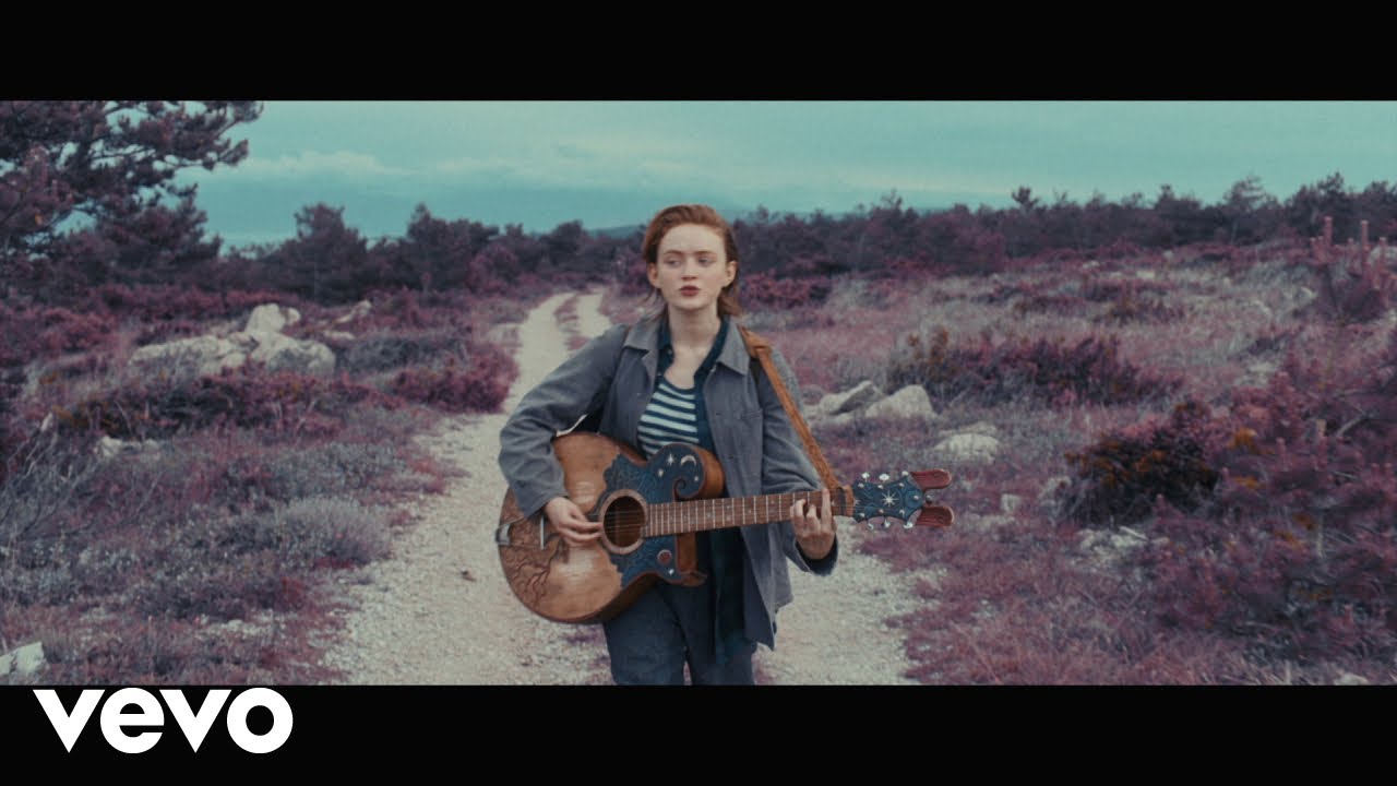 Sadie Sink - Ramblin' Down the Road (From 