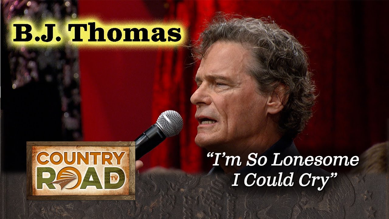 Покойный великий Б. Дж. Томас прекрасно справляется с ролью Хэнка-старшего