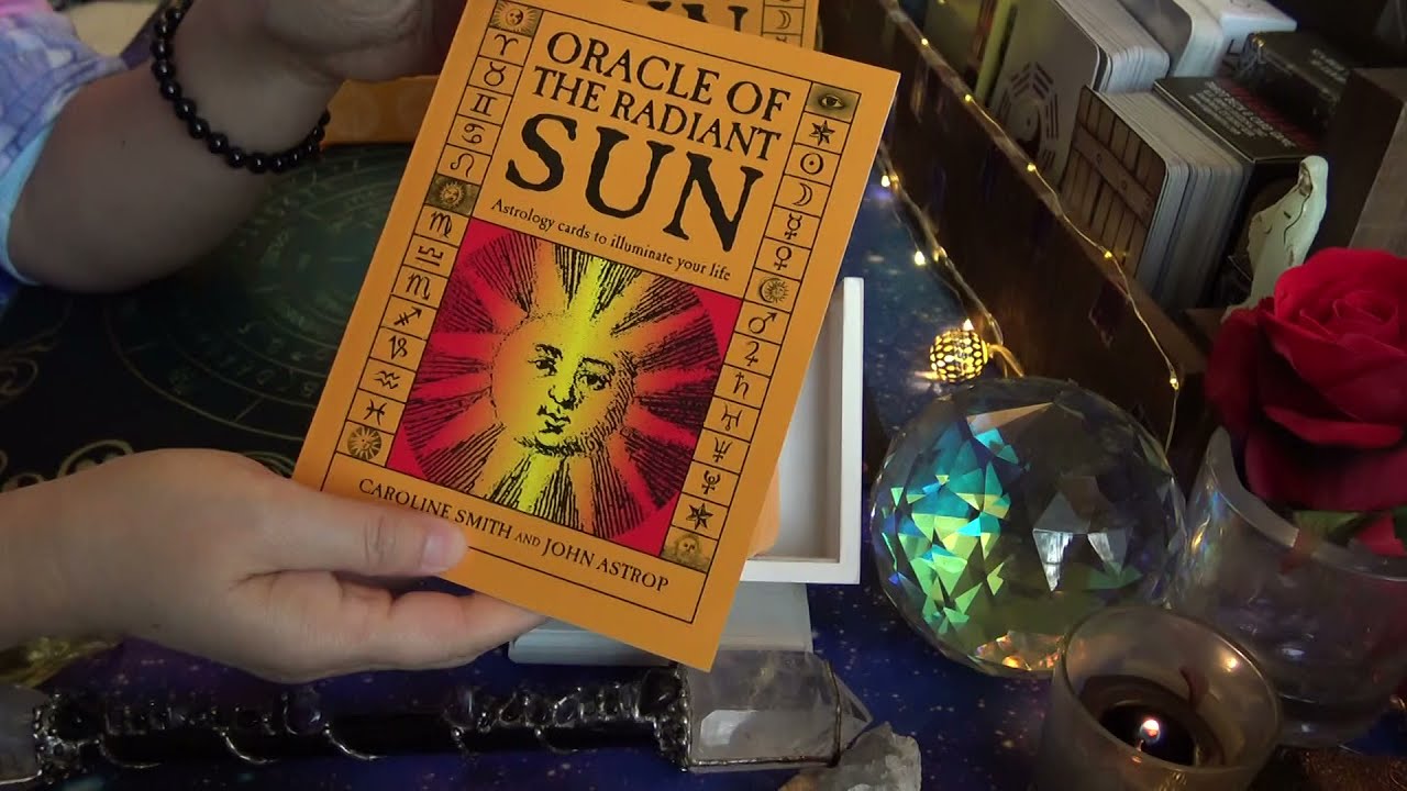 Oracle of The Radiant Sun - Full Flip Through of Each Card