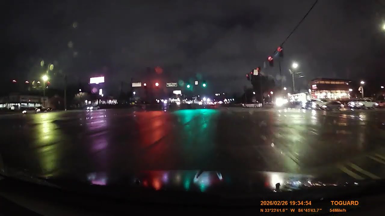 Driver Fails to Yield, Almost Causing Serious Crash