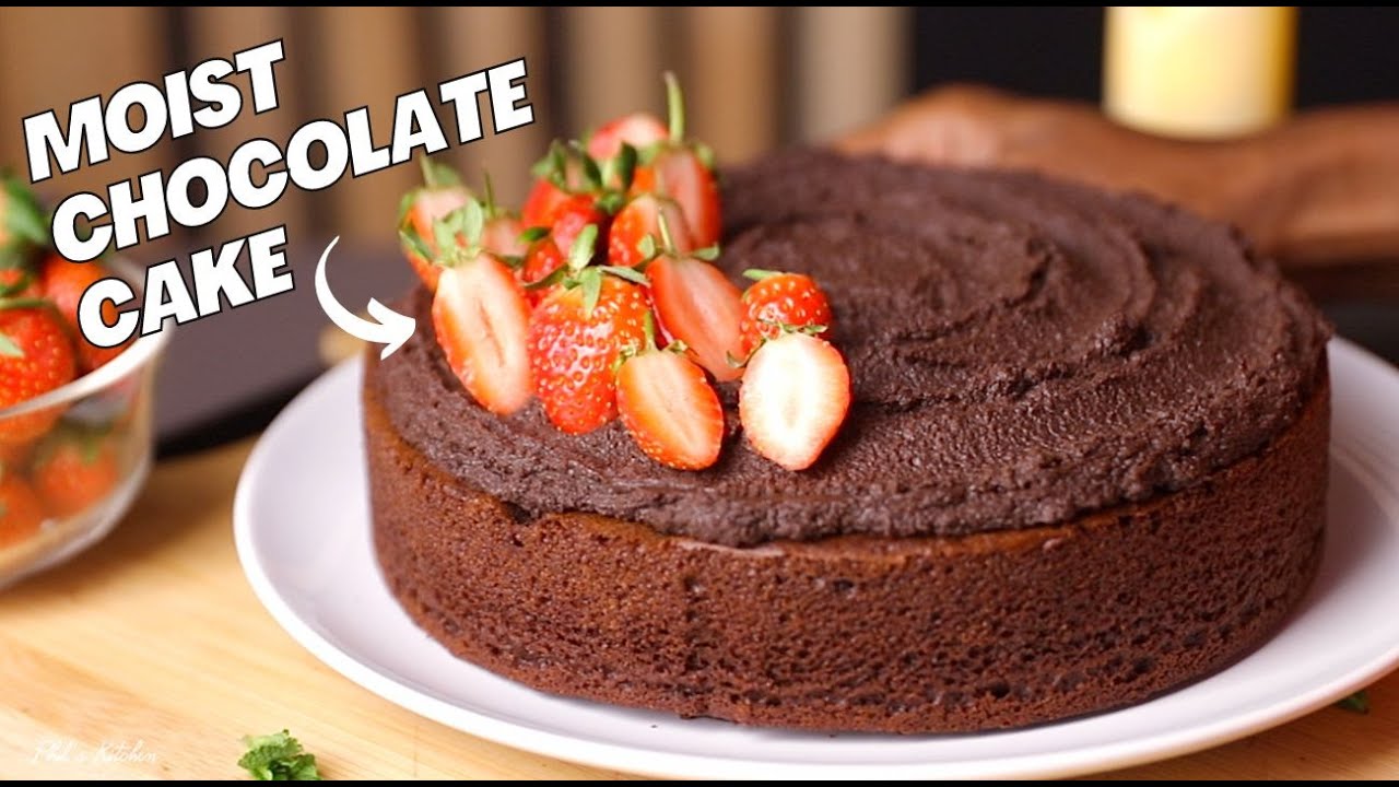Everyone will love this chocolate cake! Easy recipe!