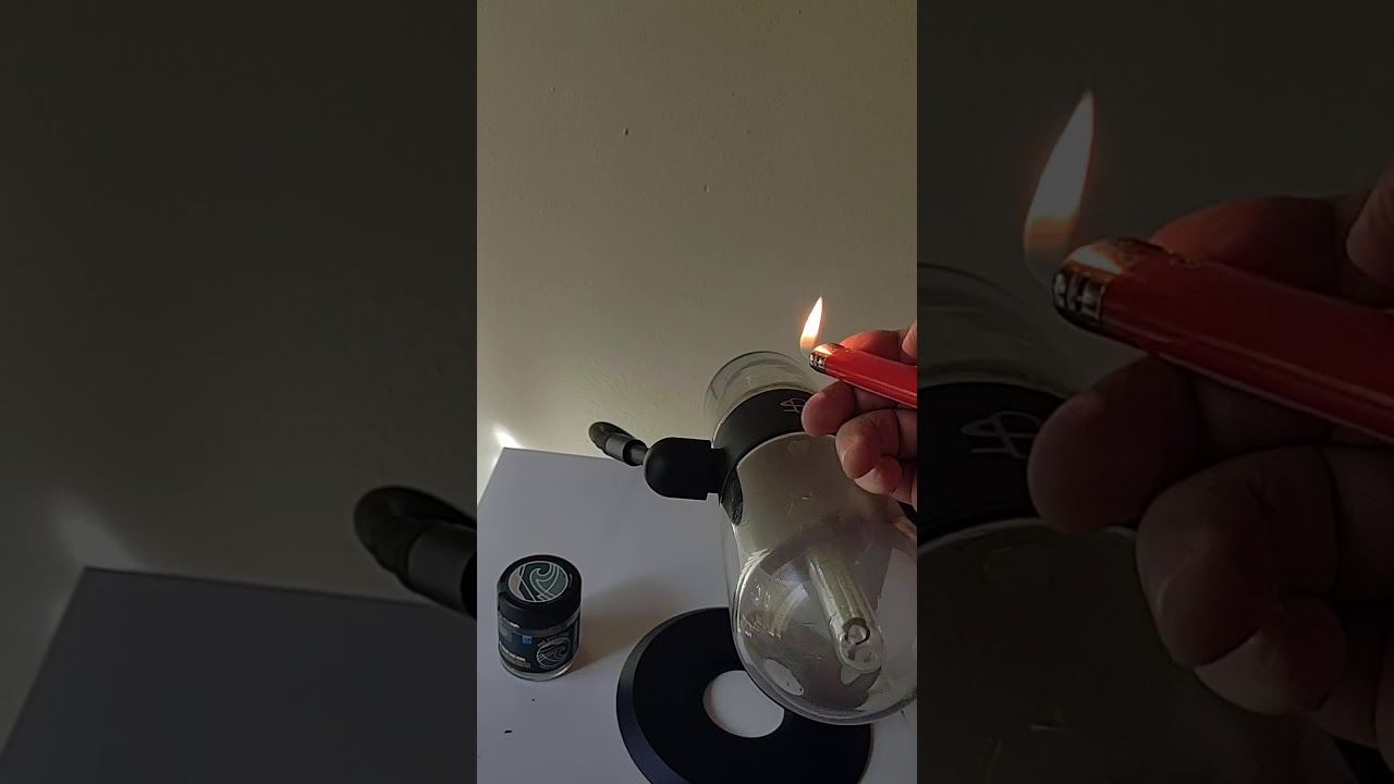 Stundenglass gravity bong 