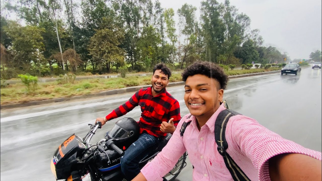 Manish bola bhuk lag ri main shaddi me bula liya 😂😅main lani pada gi bike 