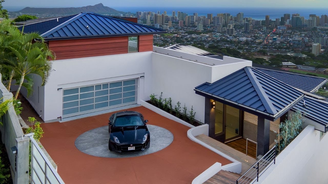 Legendary Views - Tracy Allen - Coldwell Banker Realty - Hawaii Real Estate
