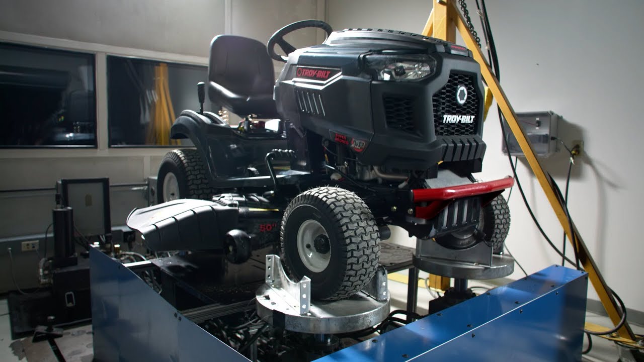 Durability testing | Troy-Bilt&reg; riding mowers | How We&rsquo;re Built
