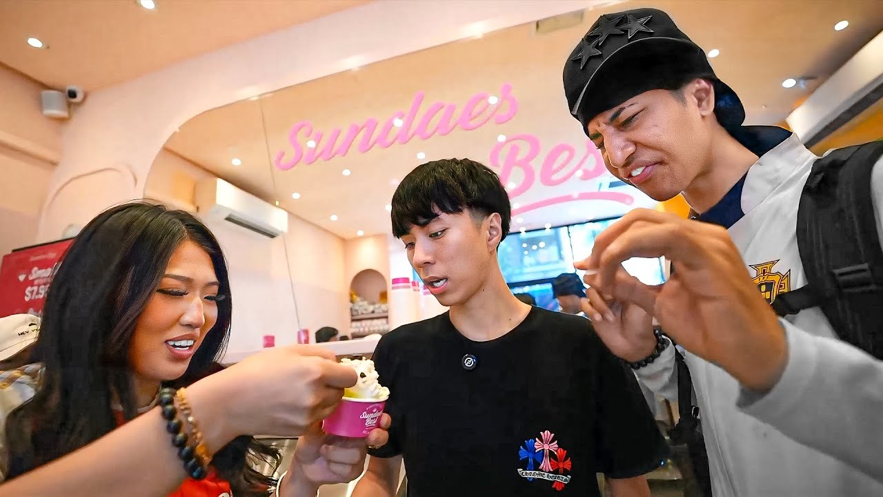 Ray, Tota & Nina Work At An Ice Cream Shop In New York! 