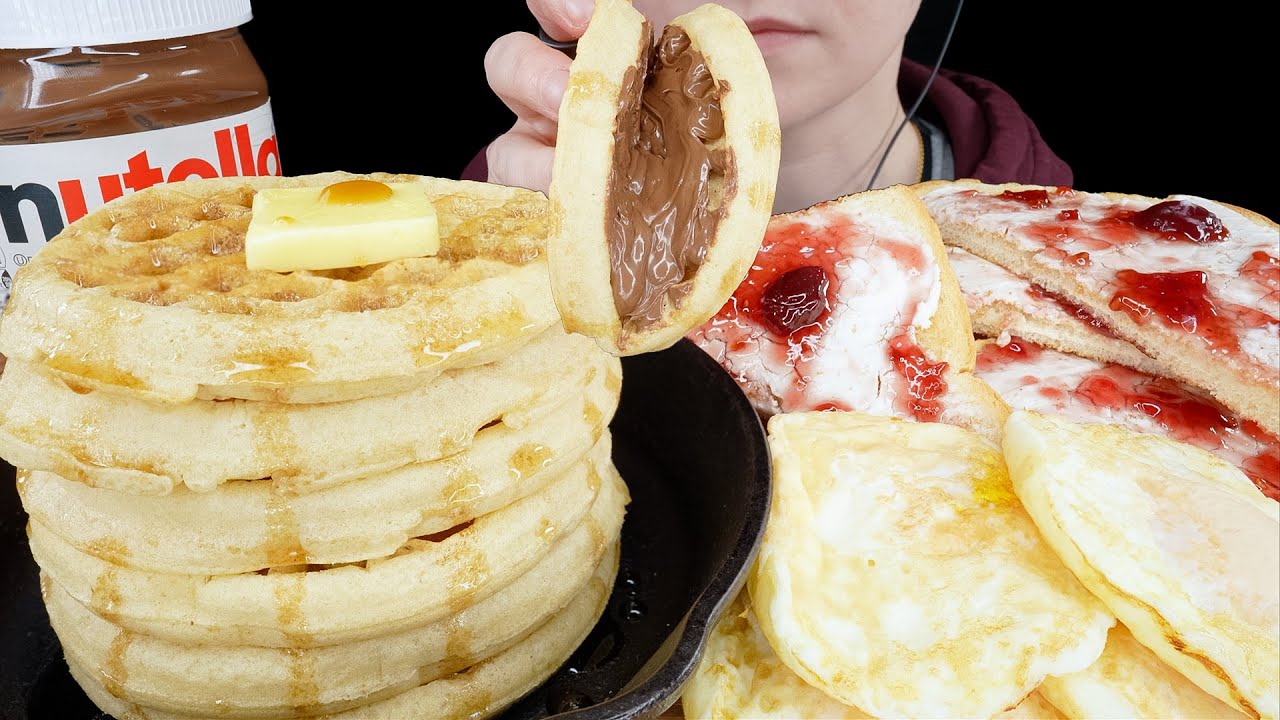 ASMR Breakfast Mukbang *Nutella Waffles, Fried Eggs, Cream Cheese Jelly Toast
