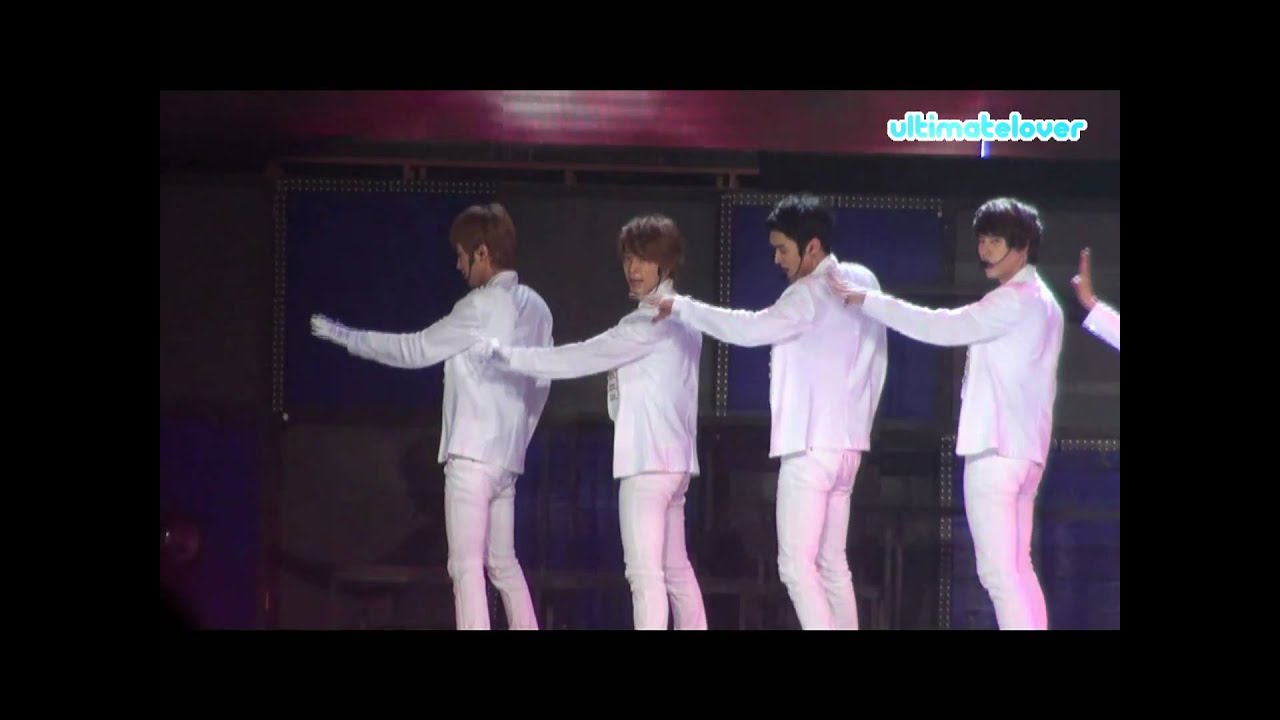 Super Junior SS3 in Manila 20110226 Leeteuk focus 【SUPER GIRL】